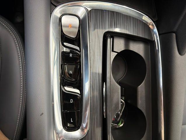 2023 Buick Enclave Essence AWD