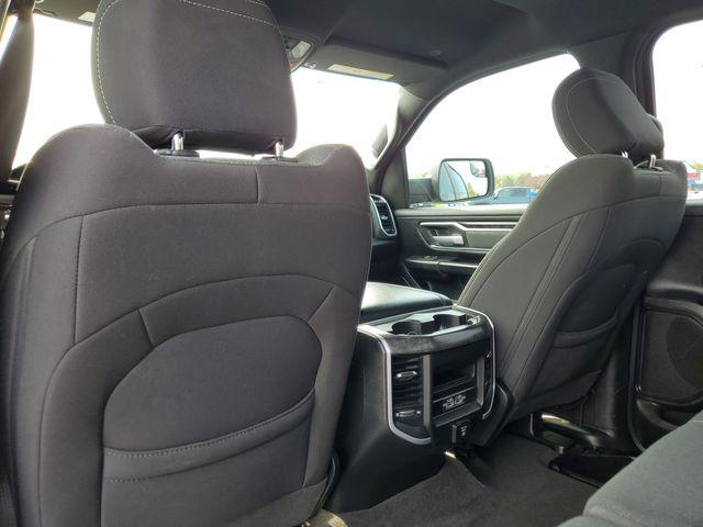 2022 Ram 1500 Big Horn Crew Cab 4x4 5'7" Box
