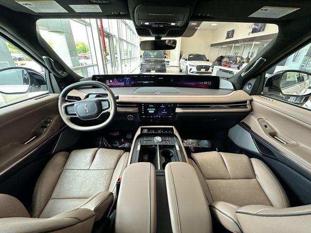 2025 Lincoln Navigator Black Label