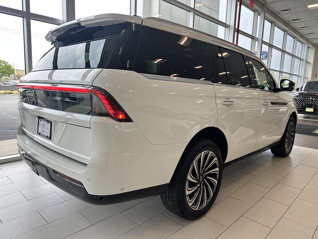 2025 Lincoln Navigator Black Label