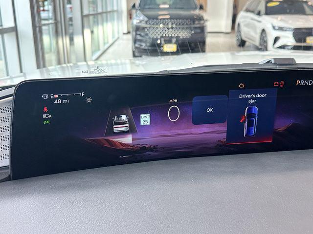 2025 Lincoln Navigator Black Label