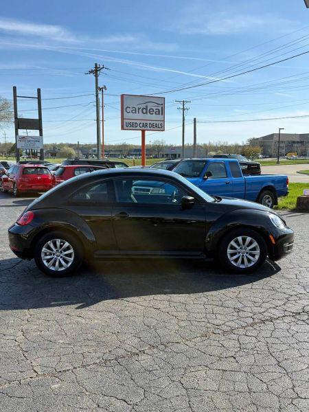 2013 Volkswagen Beetle 2.5L Entry