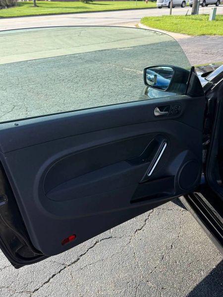 2013 Volkswagen Beetle 2.5L Entry