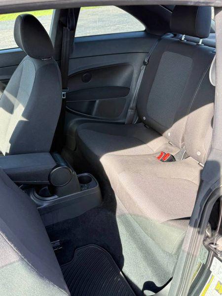 2013 Volkswagen Beetle 2.5L Entry