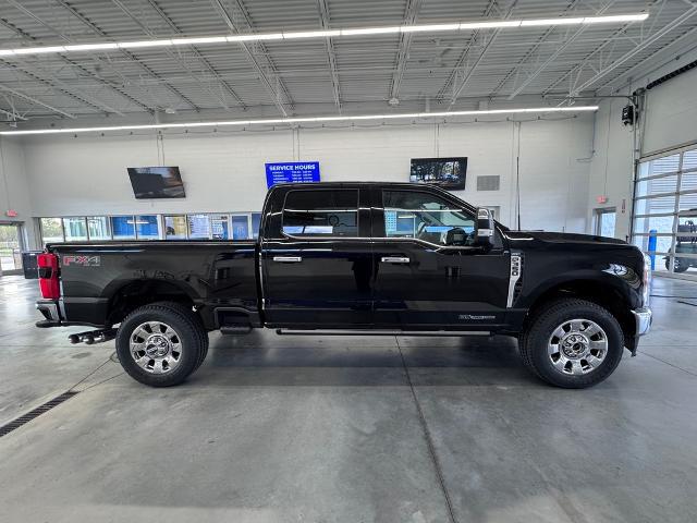 2023 Ford F-350 LARIAT