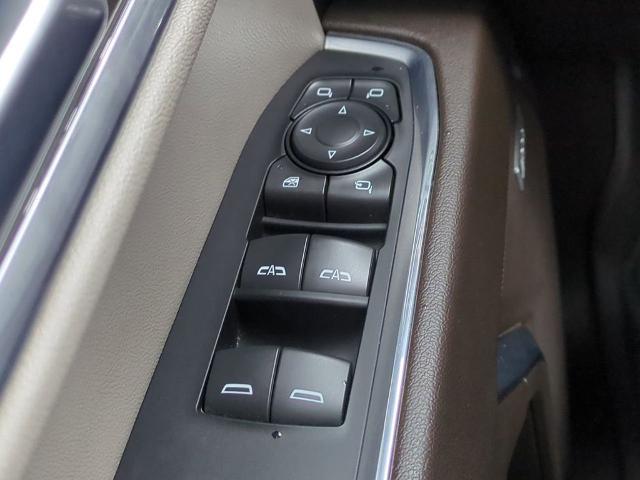 2023 GMC Sierra 1500 4WD Crew Cab Short Box SLT