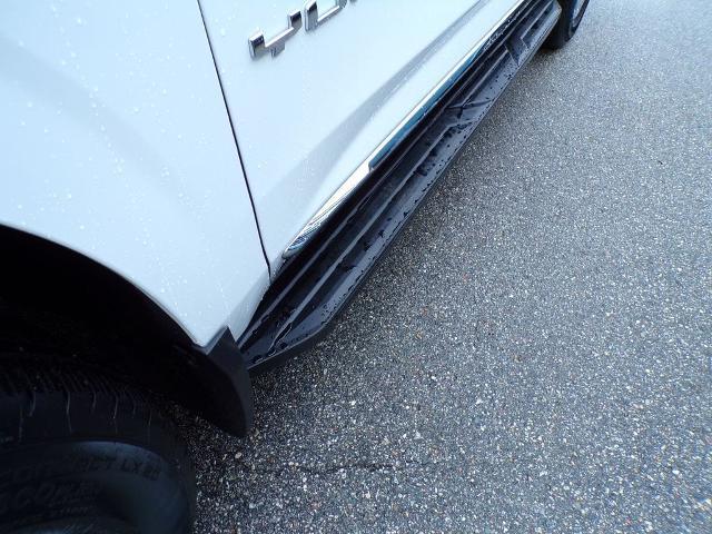2024 GMC Yukon 4WD SLT