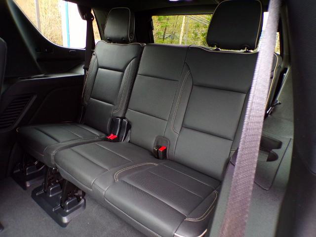 2024 GMC Yukon 4WD SLT