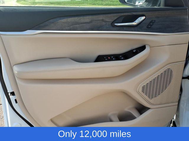 2025 Jeep Grand Cherokee L Limited 4x4