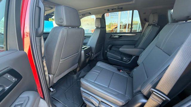 2026 Chevrolet Tahoe 4WD RST