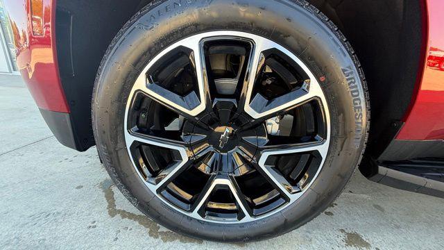 2026 Chevrolet Tahoe 4WD RST