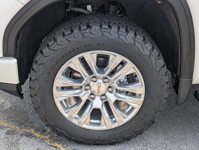 2023 GMC Sierra 1500 4WD Crew Cab Short Box Denali