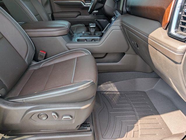 2023 GMC Sierra 1500 4WD Crew Cab Short Box Denali