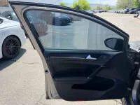 2016 Volkswagen Golf R 4-Door