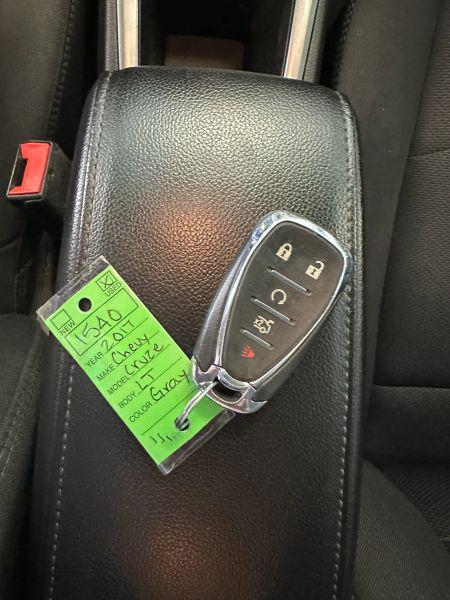 2017 Chevrolet Cruze LT Auto