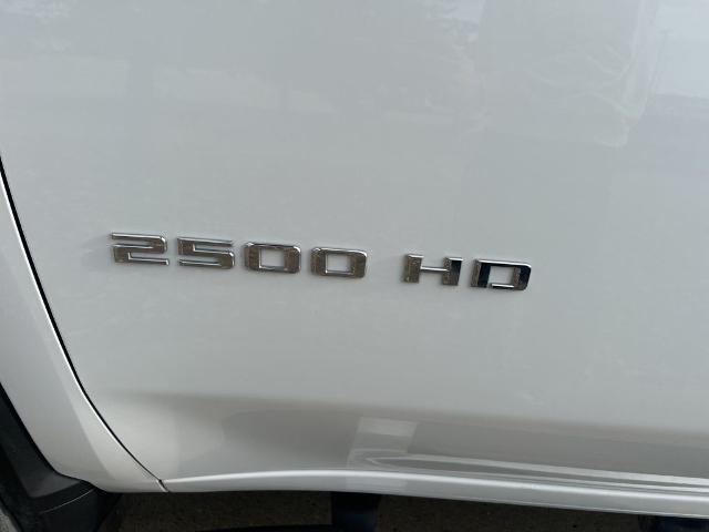 2022 Chevrolet Silverado 2500HD 4WD Crew Cab Standard Bed LTZ