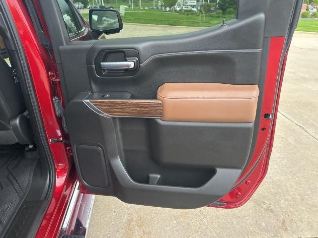 2021 Chevrolet Silverado 1500 4WD Crew Cab Short Bed High Country