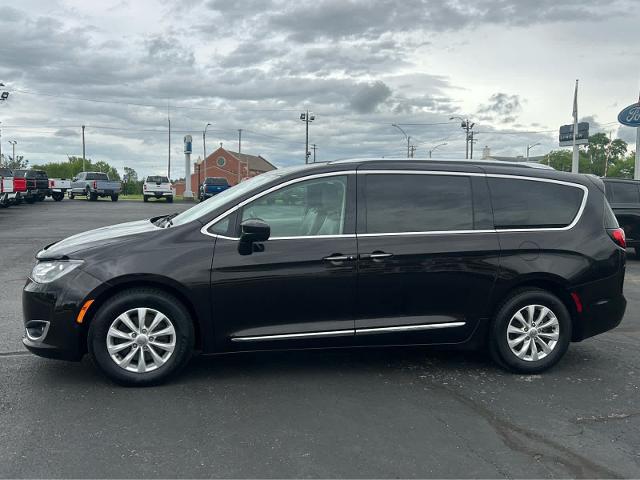 2018 Chrysler Pacifica Touring L for sale in Mount Vernon, IL