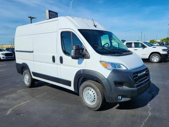 2026 Ram ProMaster Cargo Van Tradesman High Roof 136" WB w/Pass Seat