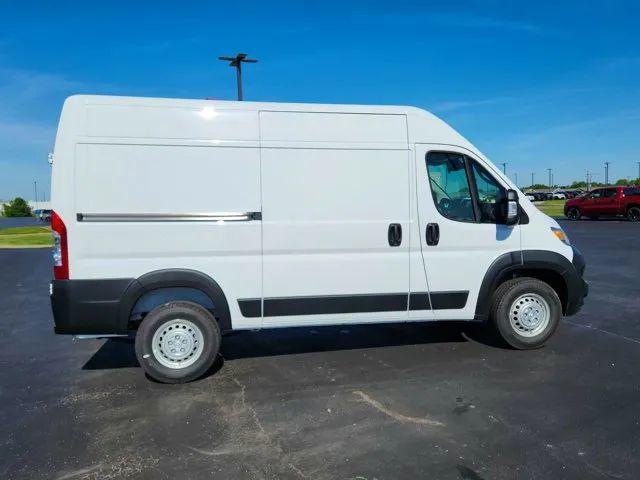2026 Ram ProMaster Cargo Van Tradesman High Roof 136" WB w/Pass Seat