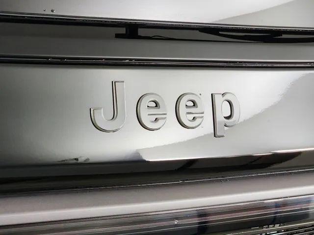 2026 Jeep Grand Wagoneer 4x4