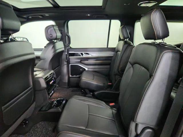 2026 Jeep Grand Wagoneer 4x4