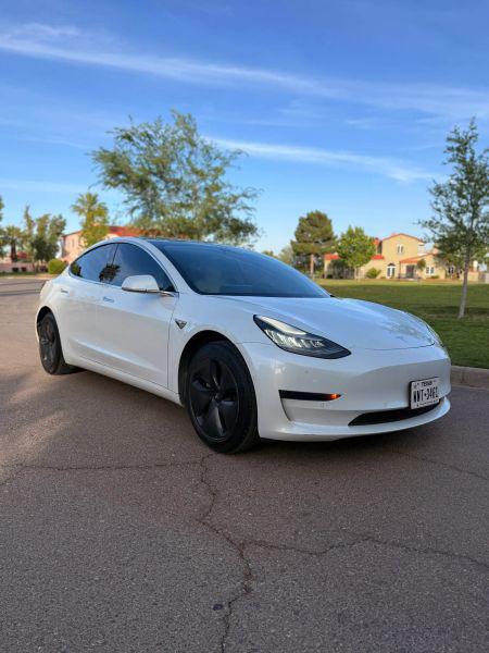 2020 Tesla Model 3 Standard Range Rear-Wheel Drive