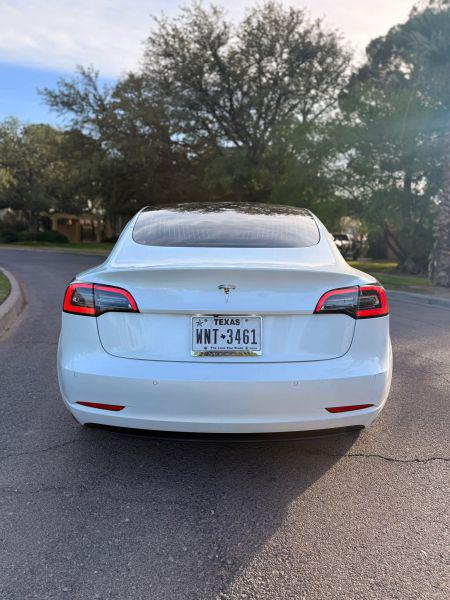 2020 Tesla Model 3 Standard Range Rear-Wheel Drive