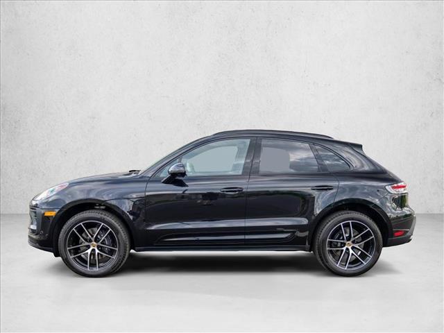 2026 Porsche Macan AWD