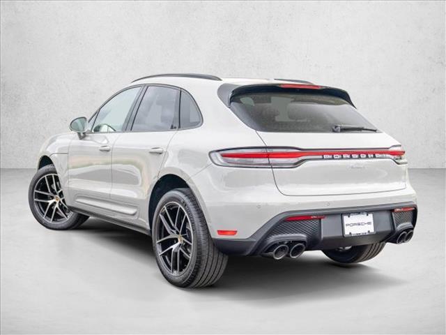 2026 Porsche Macan AWD