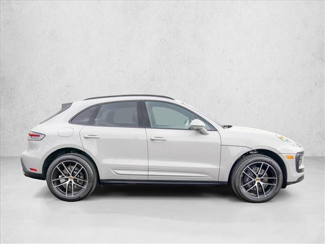 2026 Porsche Macan AWD
