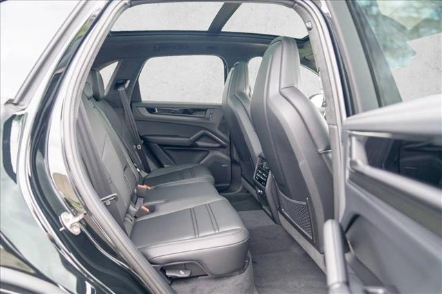 2026 Porsche Cayenne GTS