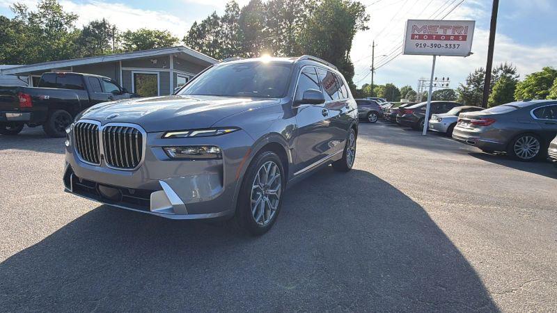 2023 BMW X7 xDrive40i
