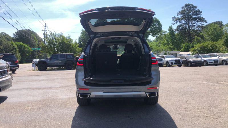 2023 BMW X7 xDrive40i