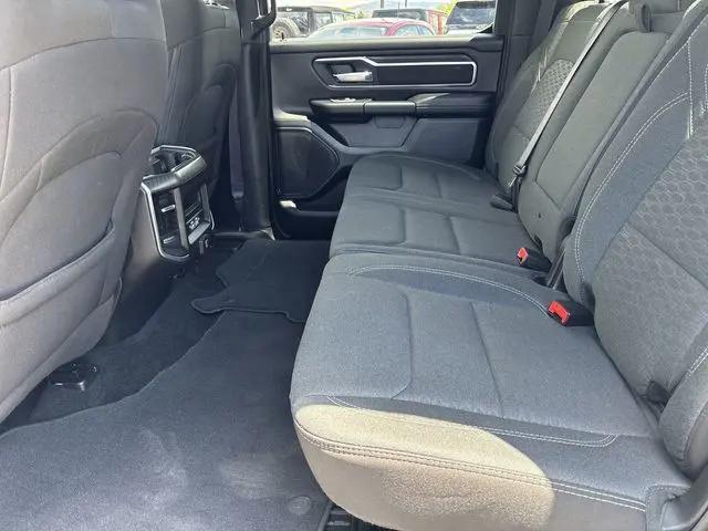 2025 Ram 1500 Big Horn Crew Cab 4x4 5'7" Box