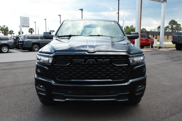 2026 RAM Ram 1500 RAM 1500 EXPRESS CREW CAB 4X2 57 BOX