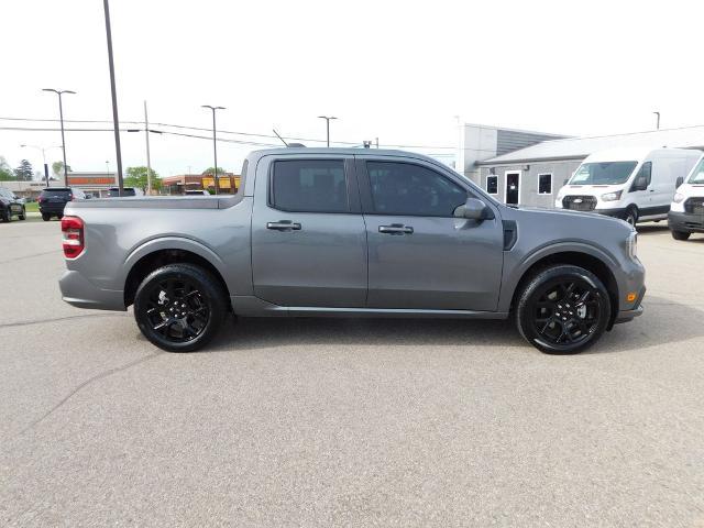 2025 Ford Maverick Lobo Standard