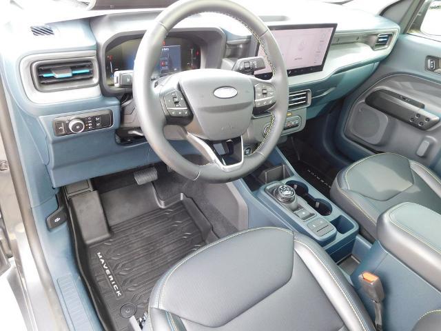 2025 Ford Maverick Lobo Standard