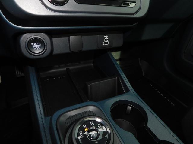 2025 Ford Maverick Lobo Standard