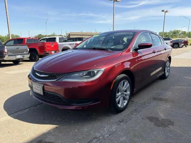 2017 Chrysler 200 Touring