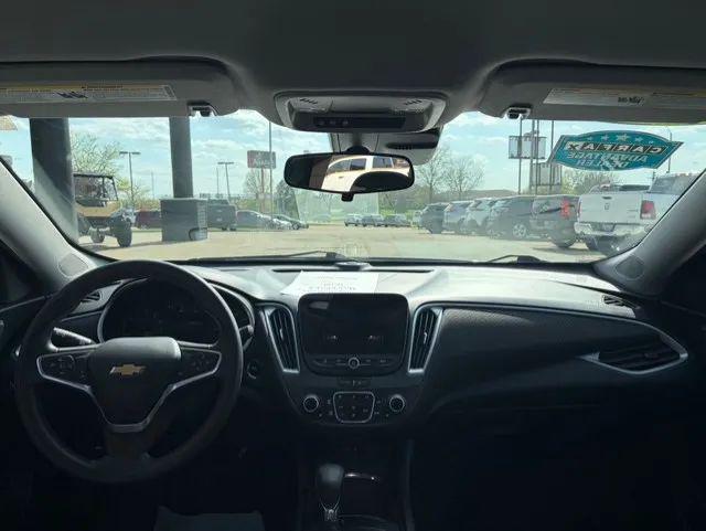 2022 Chevrolet Malibu FWD LT