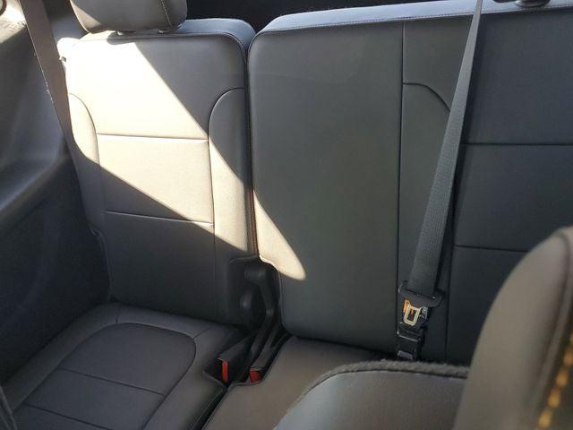 2021 Chevrolet Traverse AWD LT Leather