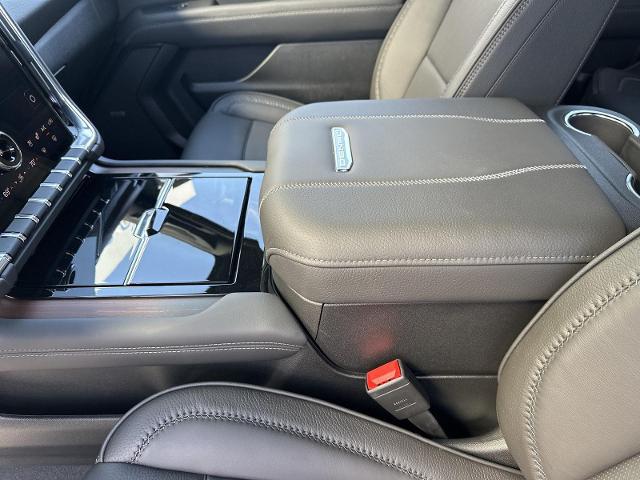 2026 GMC Yukon 4WD Denali