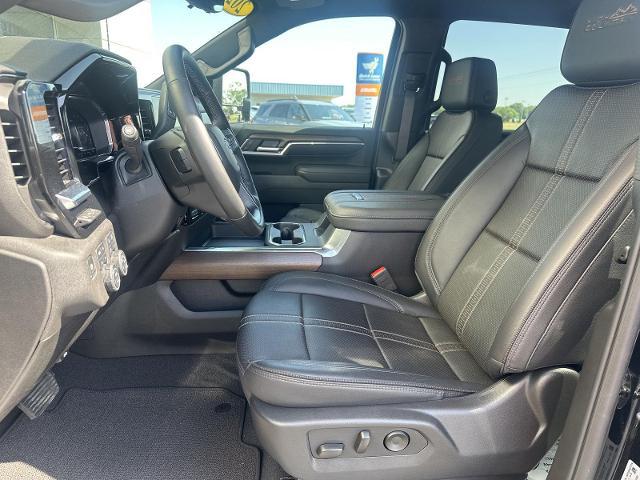 2025 Chevrolet Silverado 2500HD 4WD Crew Cab Standard Bed High Country