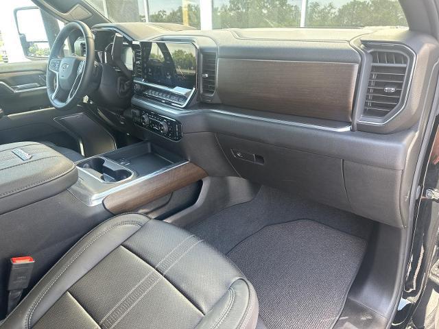 2025 Chevrolet Silverado 2500HD 4WD Crew Cab Standard Bed High Country