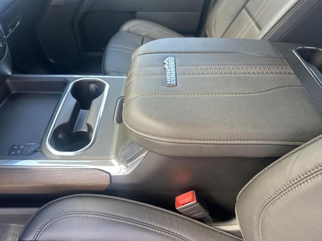 2025 Chevrolet Silverado 2500HD 4WD Crew Cab Standard Bed High Country