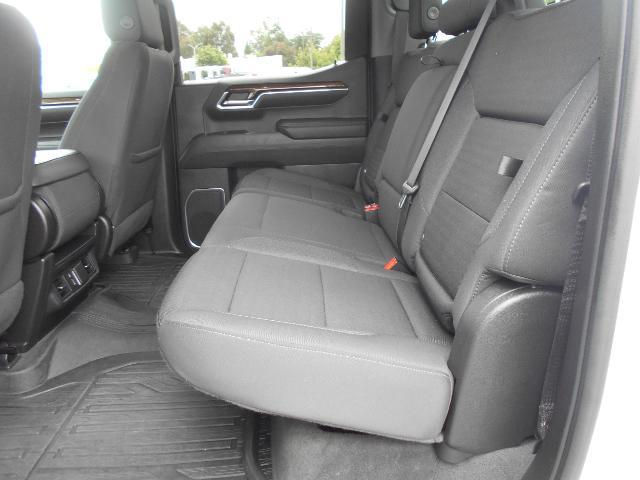 2023 GMC Sierra 1500 4WD Crew Cab Short Box Elevation with 3SB