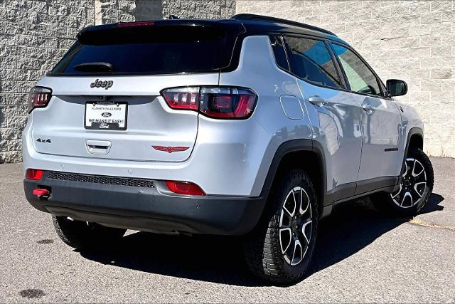 2025 Jeep Compass Trailhawk 4x4