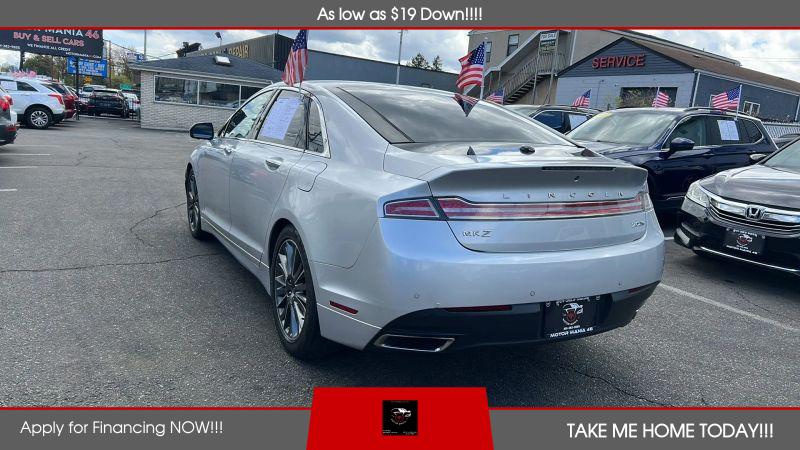2016 Lincoln MKZ Base