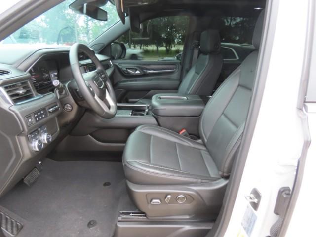 2023 GMC Yukon 4WD Denali